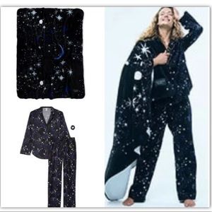 VICTORIA'S SECRET Flannel Long PJ Set and blanket starry nights L